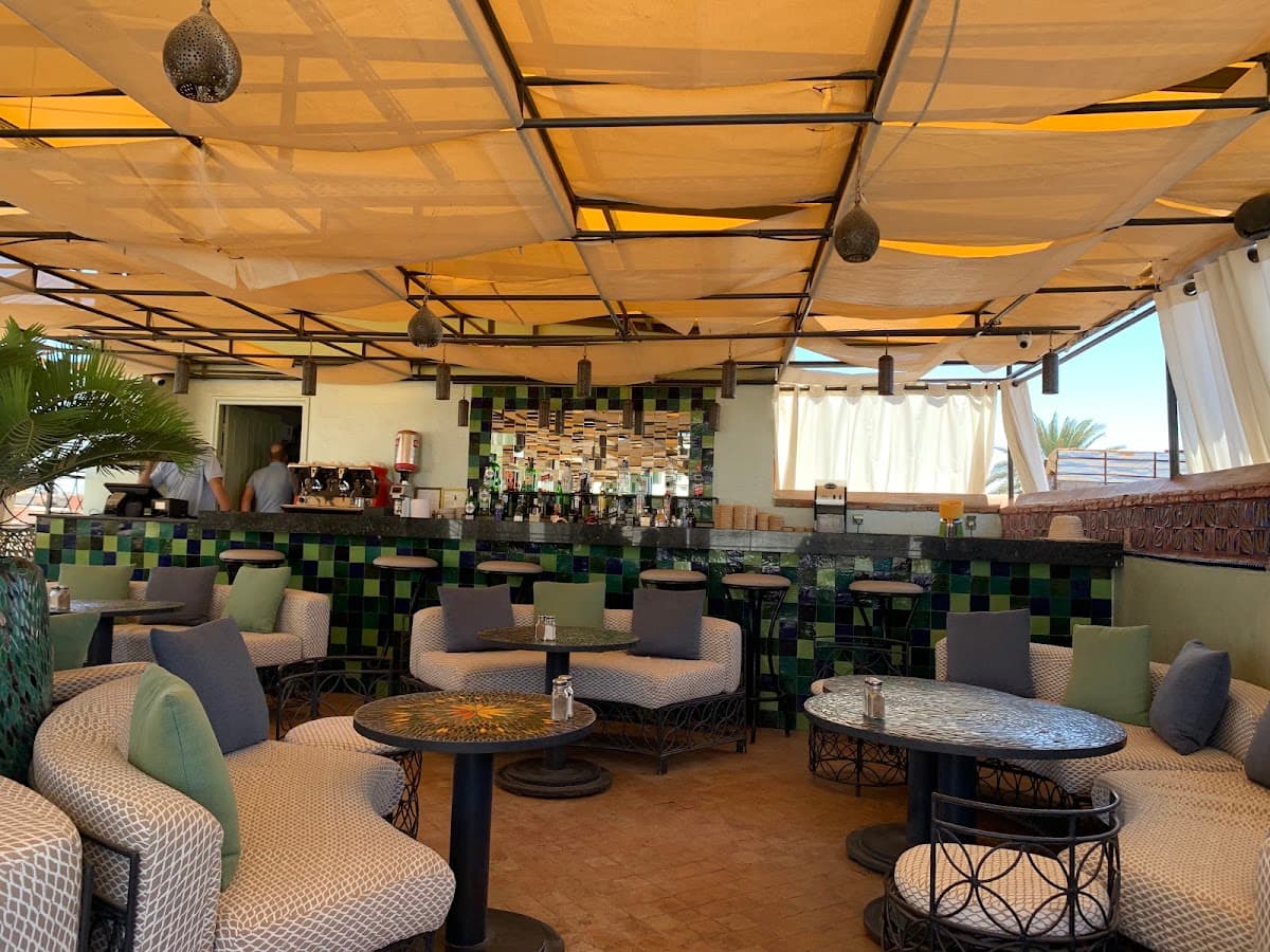 Cafe Arabe