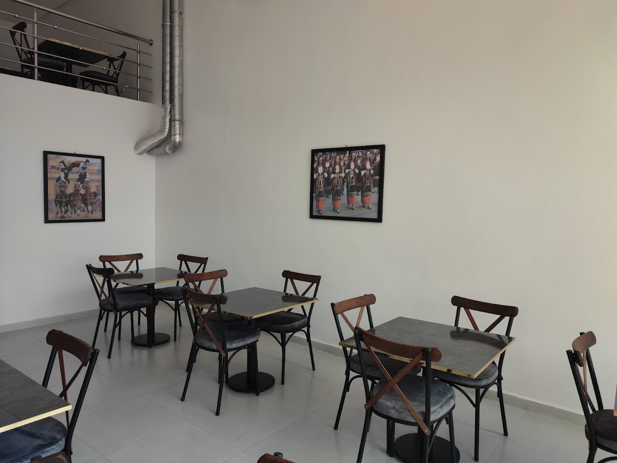 La Fantasia Italian Pizza Food