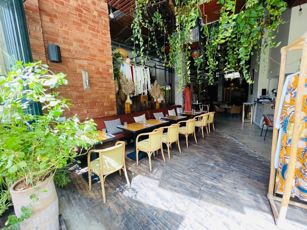 La Palette Restaurant