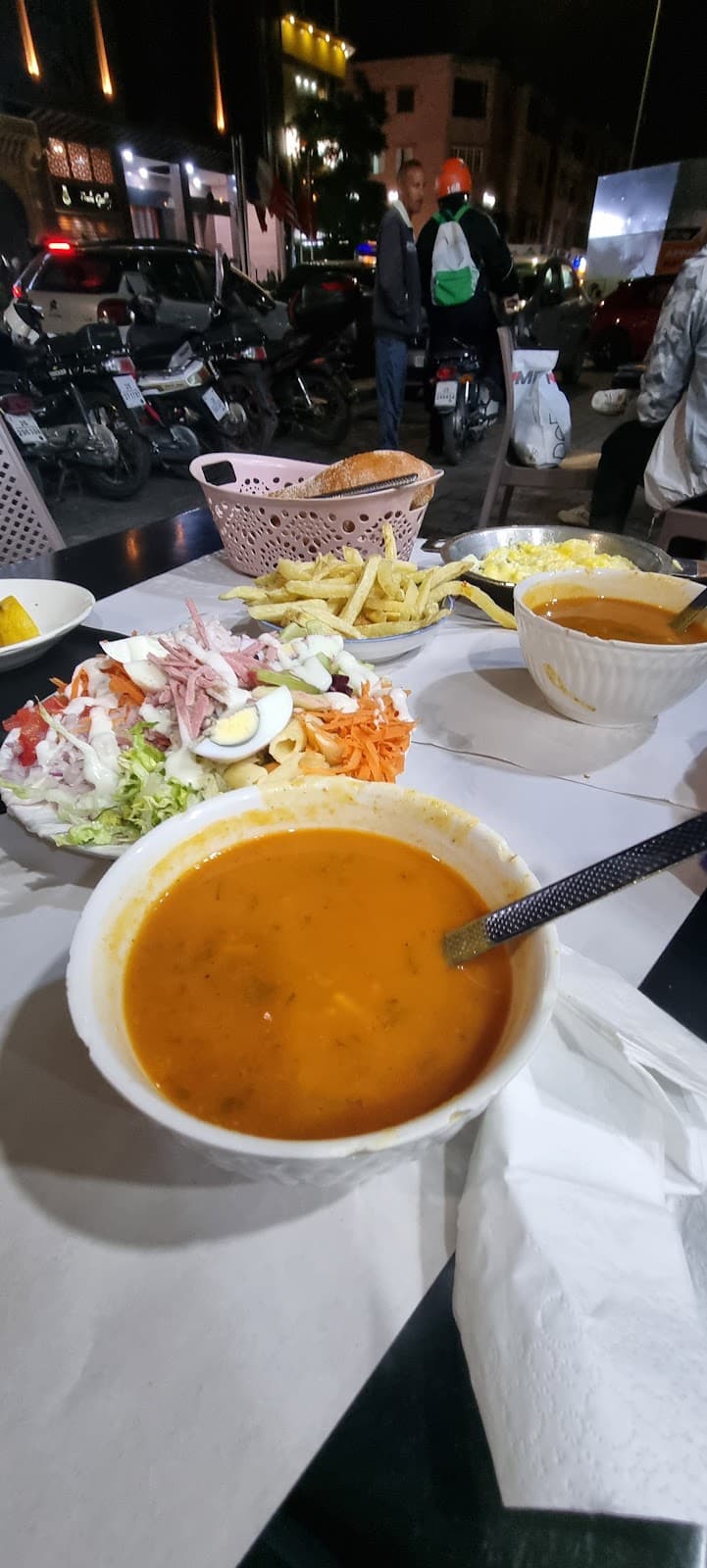 Snack Ba Omar Harira & Chebakia